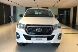 Toyota-Hilux-Pickup-Truck-1