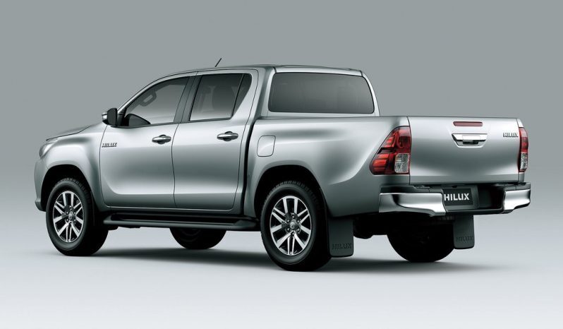 Toyota Hilux Pick-Up full